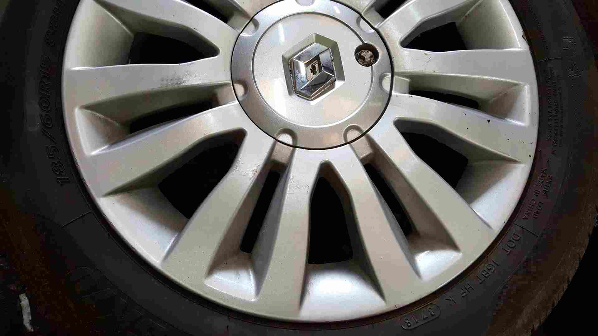 Thumb 2 Renault Clio MK3 2005-2012 DEL Arte Alloy Wheel 4/5 185 60 15 5Mm 8200846129