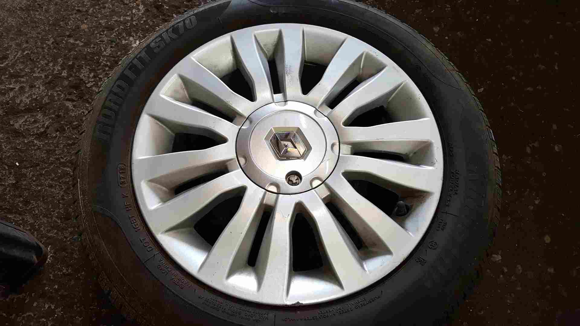 Thumb 6 Renault Clio MK3 2005-2012 DEL Arte Alloy Wheel 4/5 185 60 15 5Mm 8200846129