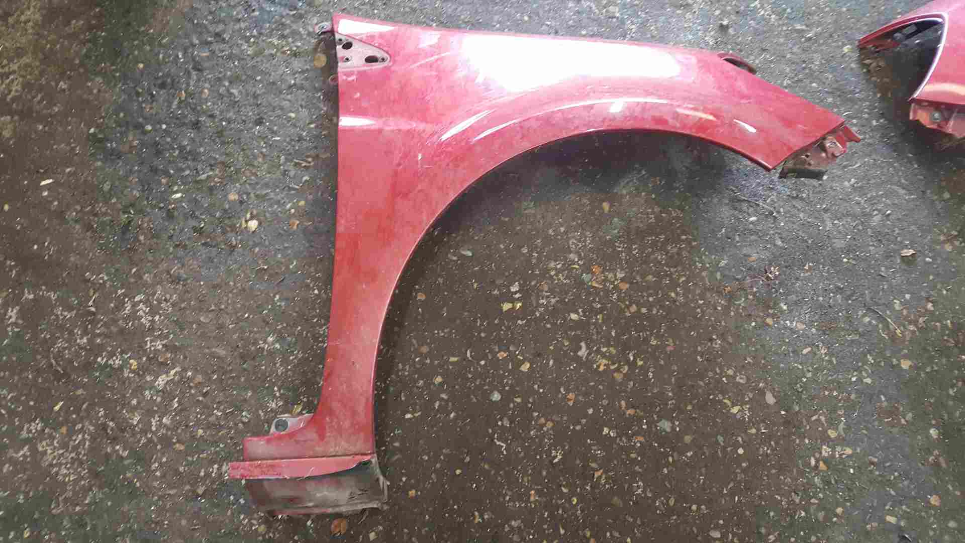 Thumb 3 Renault Clio MK3 2005-2012 Drivers OS Wing RED Tennj 195 World Series