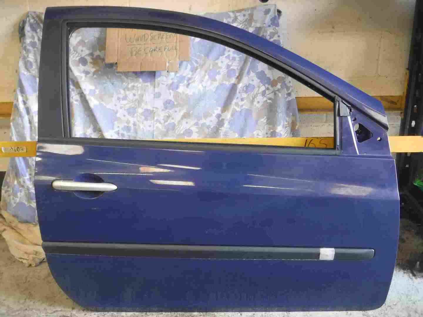 Renault Clio MK3 2005-2012 Drivers OSF Front Door Blue 460 3dr