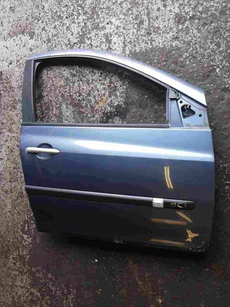 Renault Clio MK3 2005-2012 Drivers OSF Front Door Blue Silver Purple TEJ47 5dr