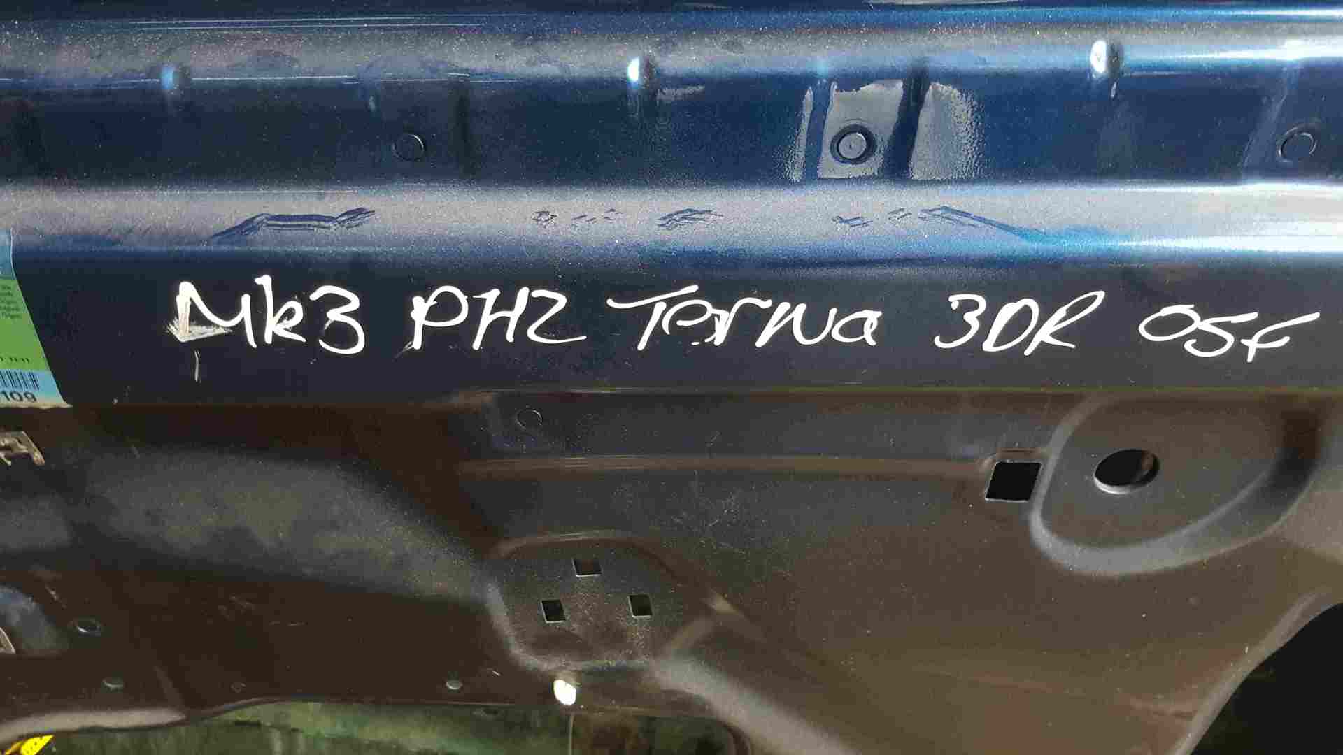 Thumb 2 Renault Clio MK3 2005-2012 Drivers OSF Front Door Blue TERNA 3door