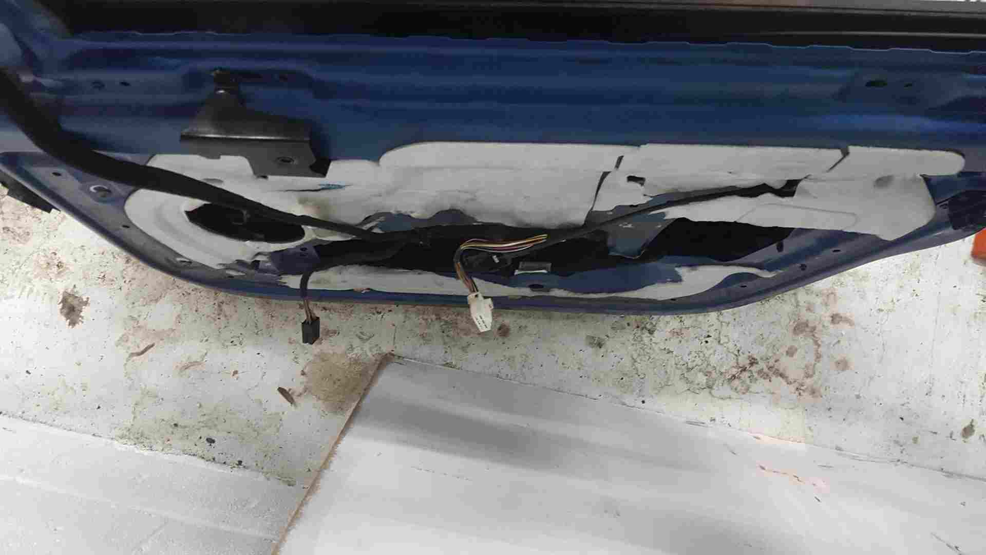 Thumb 4 Renault Clio MK3 2005-2012 Drivers OSF Front Door Blue Terna 5Dr small dink