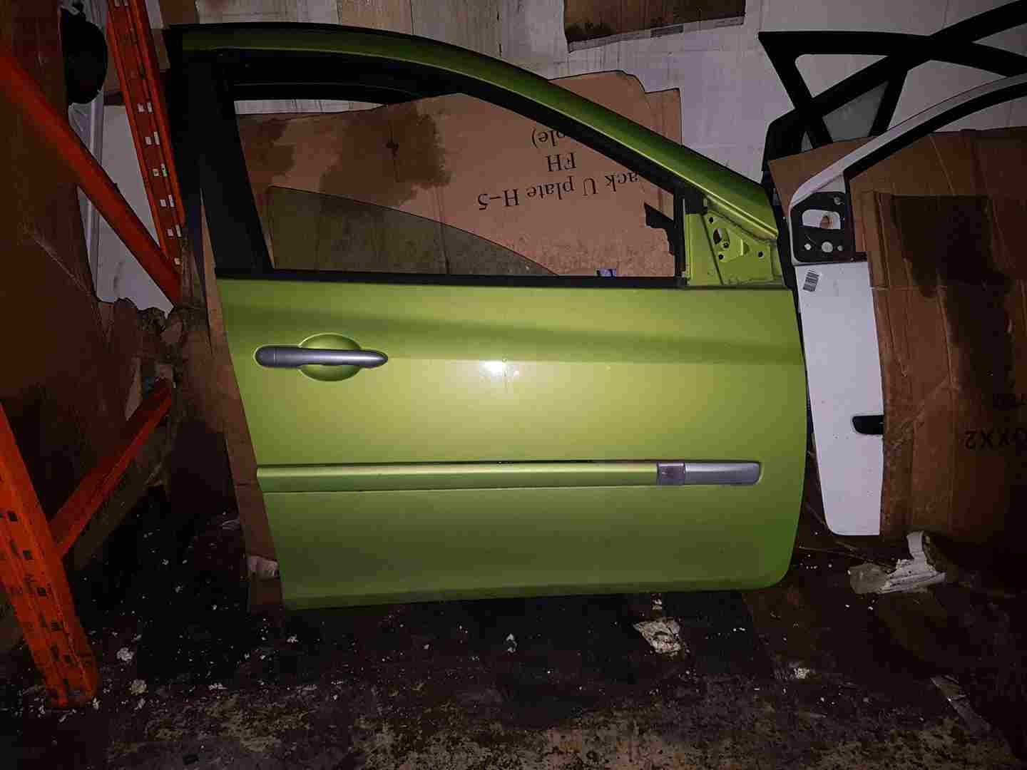 Thumb 3 Renault Clio MK3 2005-2012 Drivers OSF Front Door Door Green Tednq 5Dr