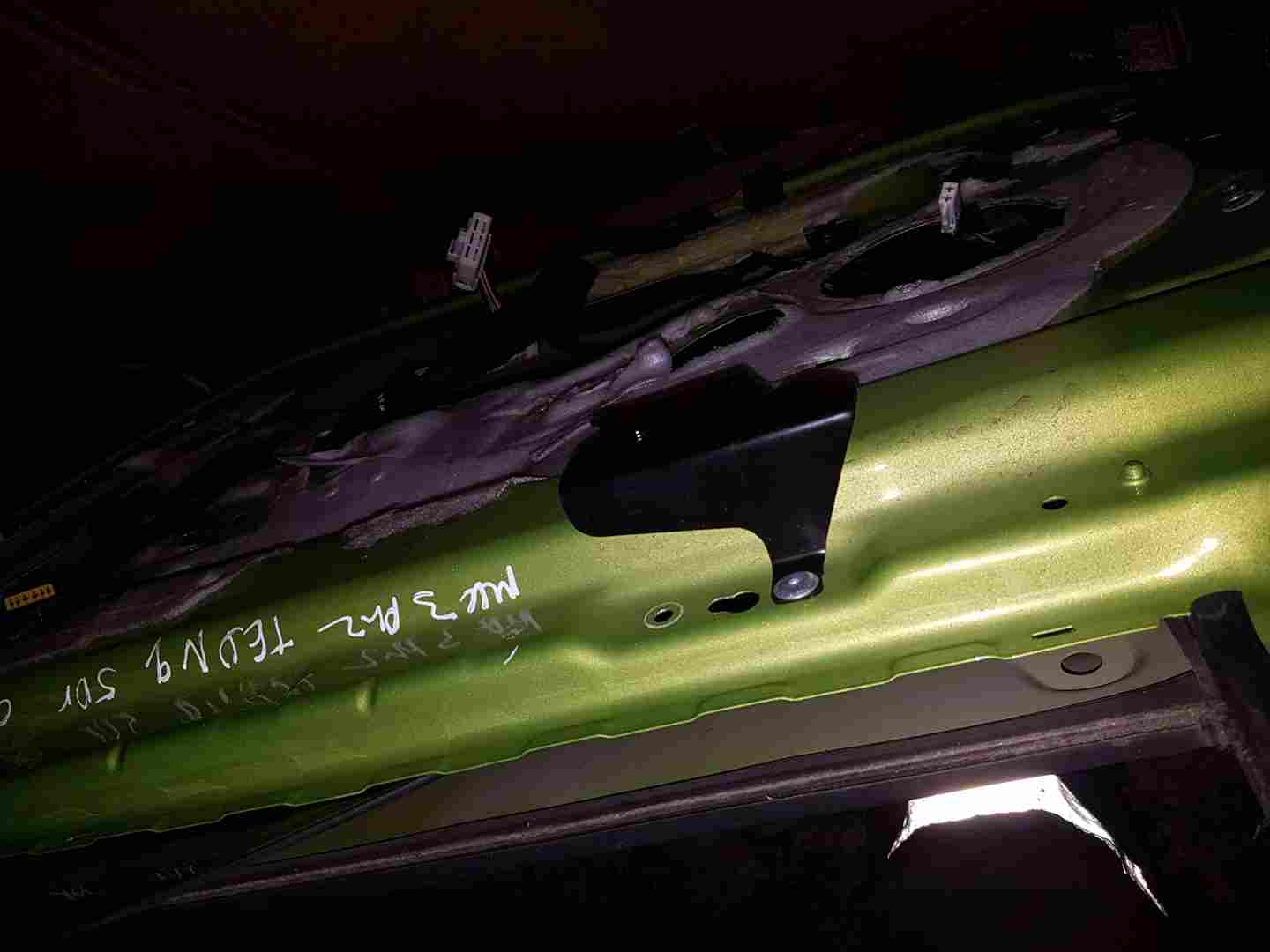 Renault Clio MK3 2005-2012 Drivers OSF Front Door Door Green Tednq 5Dr