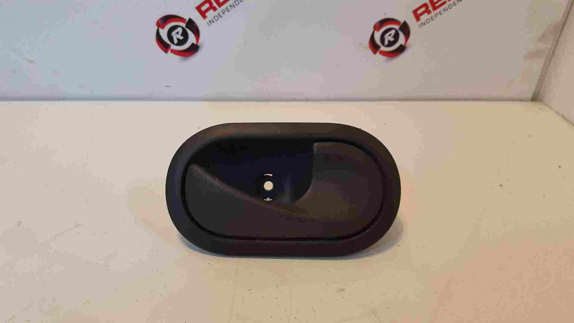 Renault Clio MK3 2005-2012 Drivers OSF Front Door Handle