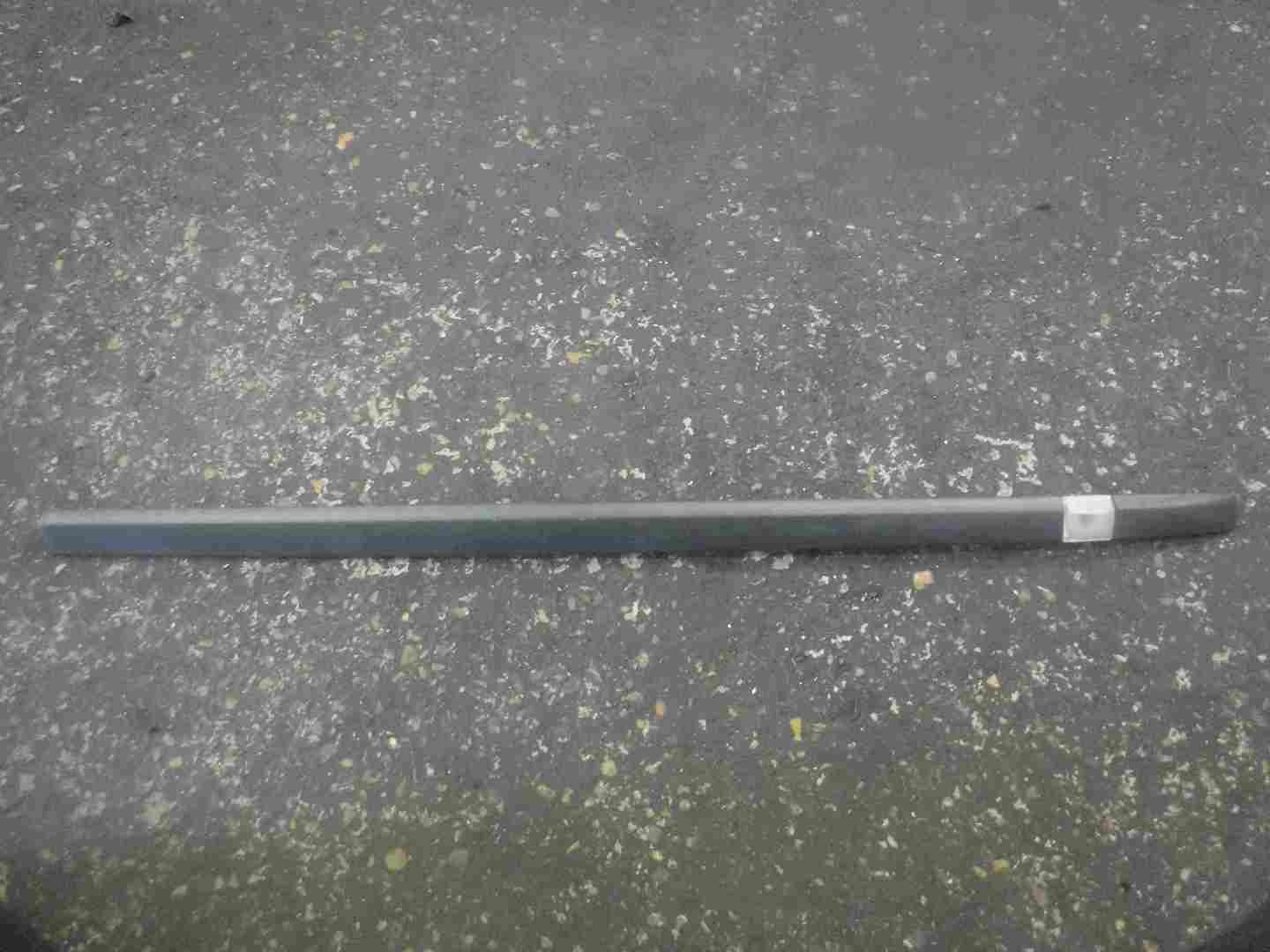 Renault Clio MK3 2005-2012 Drivers OSF Front Door Moulding 3dr