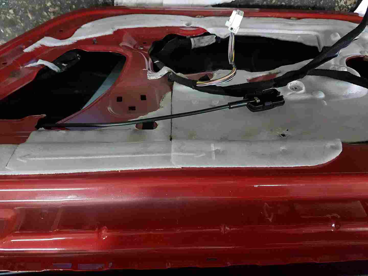 Thumb 2 Renault Clio MK3 2005-2012 Drivers OSF Front Door RED 727 5Dr