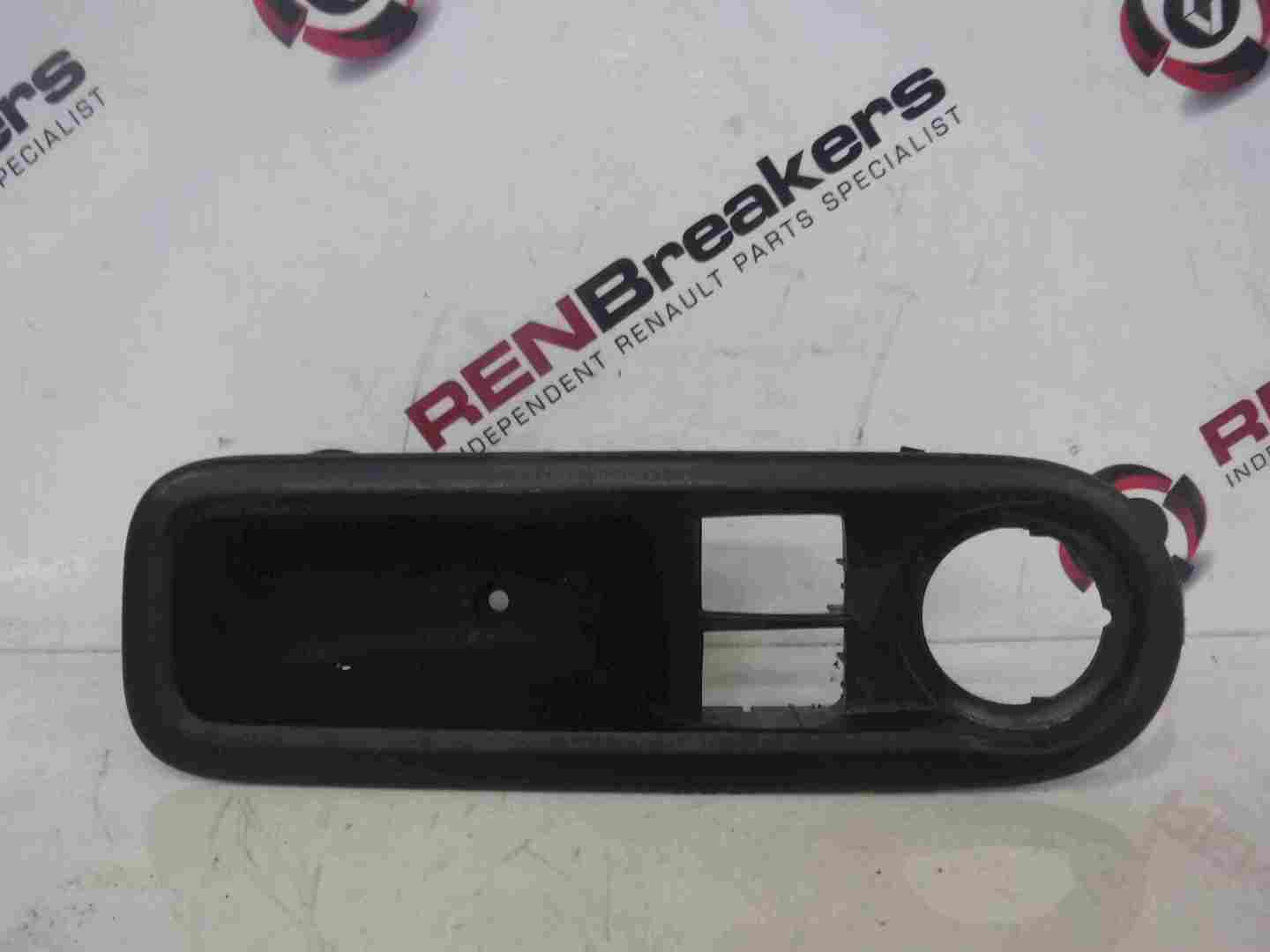Renault Clio MK3 2005-2012 Drivers OSF Front Pull Door Handle