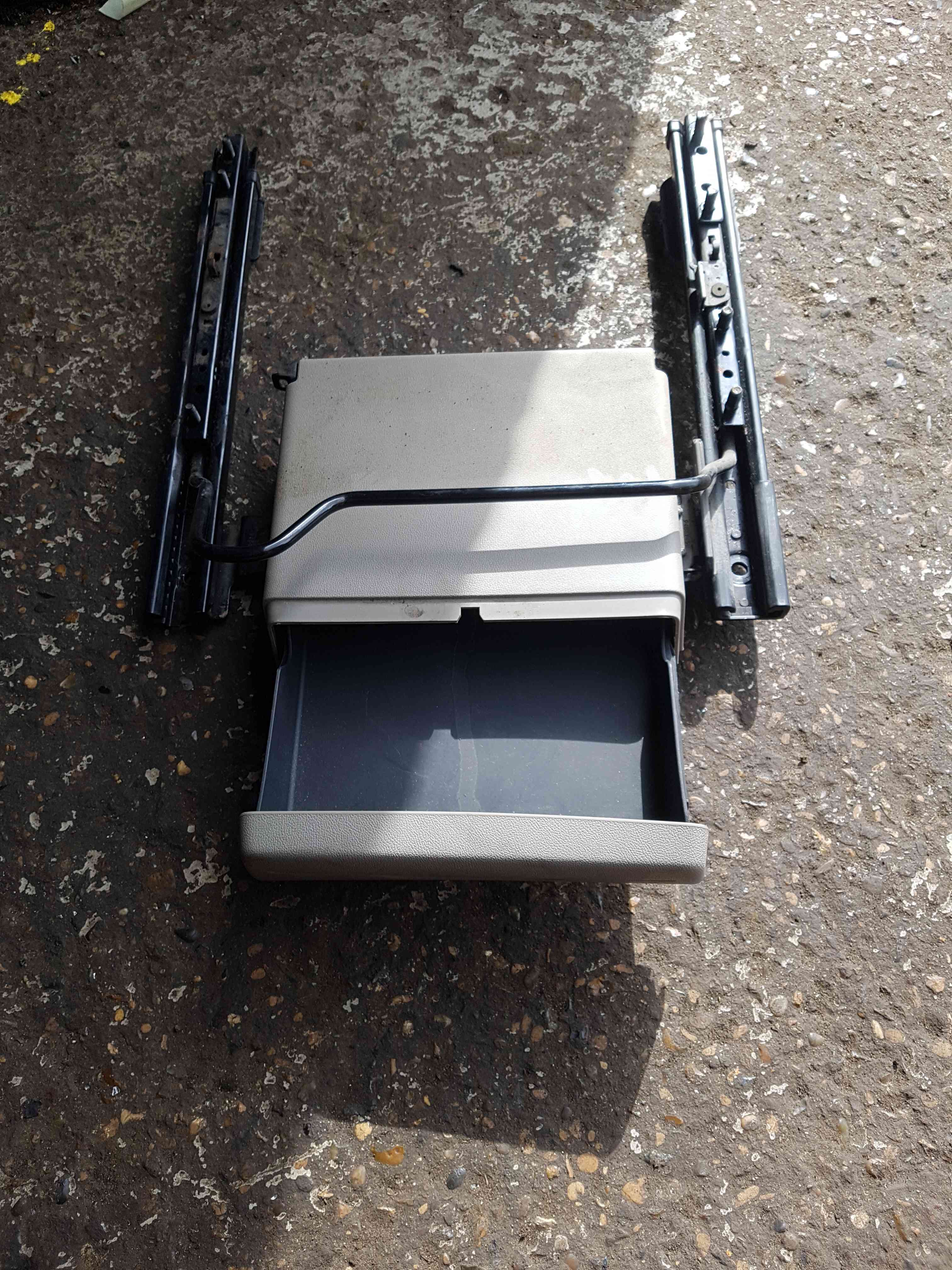 Thumb 5 Renault Clio MK3 2005-2012 Drivers OSF Front Seat Runners Rail 5Dr Storage