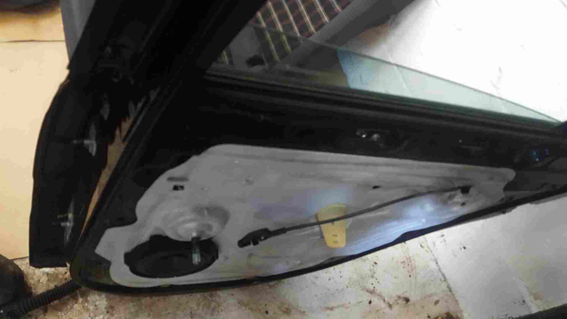 Thumb 3 Renault Clio MK3 2005-2012 Drivers OSR Rear Door Black Tegne TEGNE