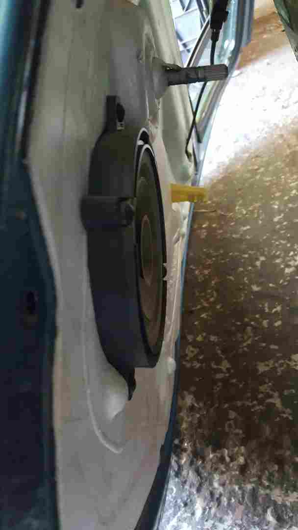 Thumb 7 Renault Clio MK3 2005-2012 Drivers OSR Rear Door Blue Ternl