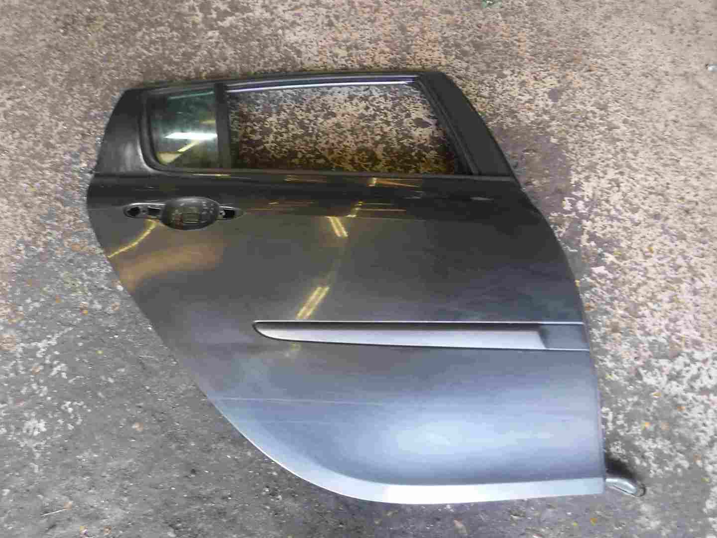 Renault Clio MK3 2005-2012 Drivers OSR Rear Door Grey TEB66