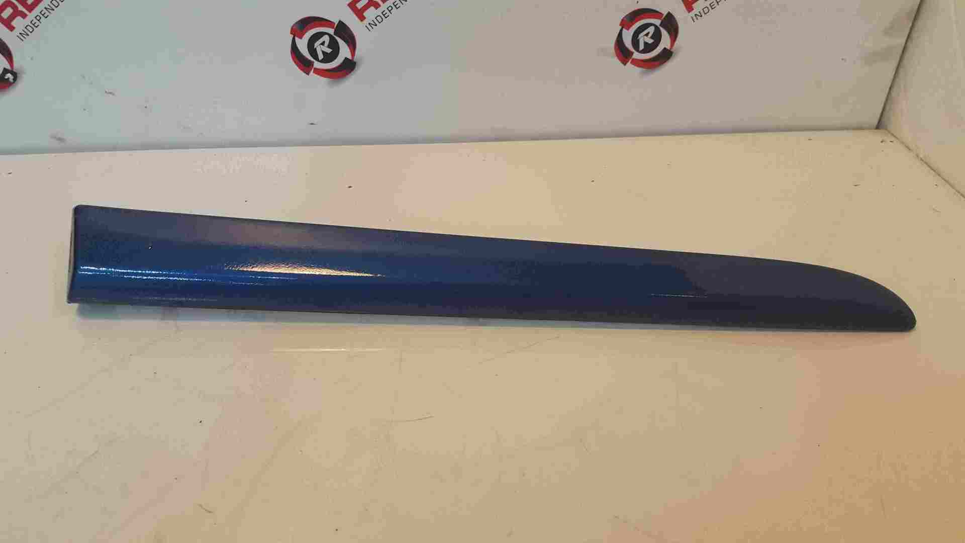 Renault Clio MK3 2005-2012 Drivers OSR Rear Door Moulding Trim Blue TERNC 3dr