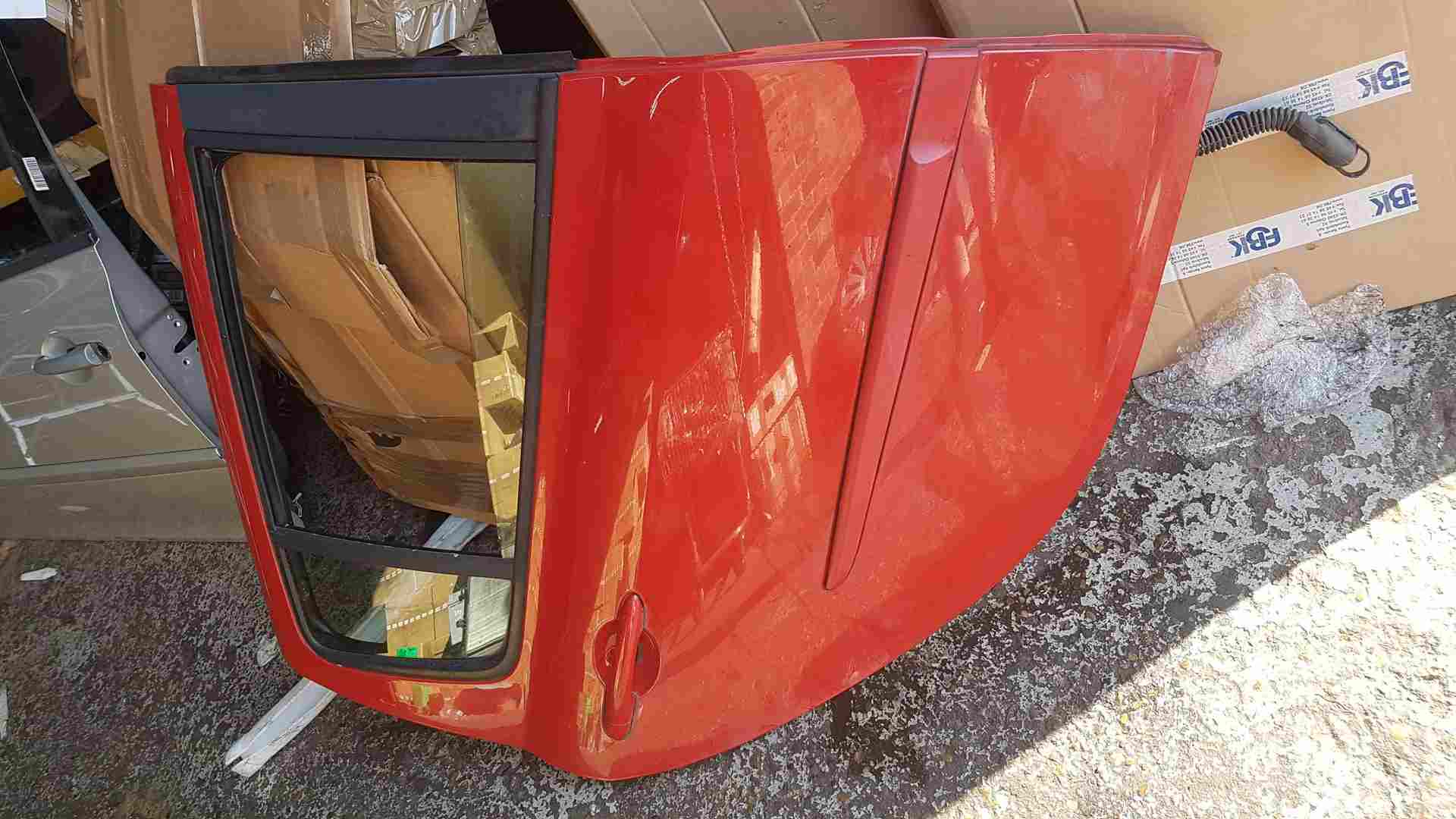 Thumb 4 Renault Clio MK3 2005-2012 Drivers OSR Rear Door RED 727 KEYED