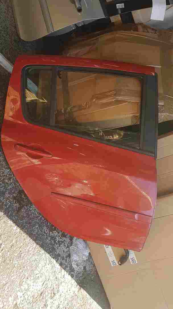 Renault Clio MK3 2005-2012 Drivers OSR Rear Door RED 727 KEYED