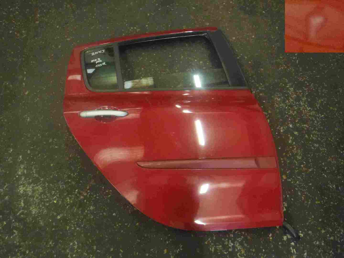 Renault Clio MK3 2005-2012 Drivers OSR Rear Door Red TENNJ