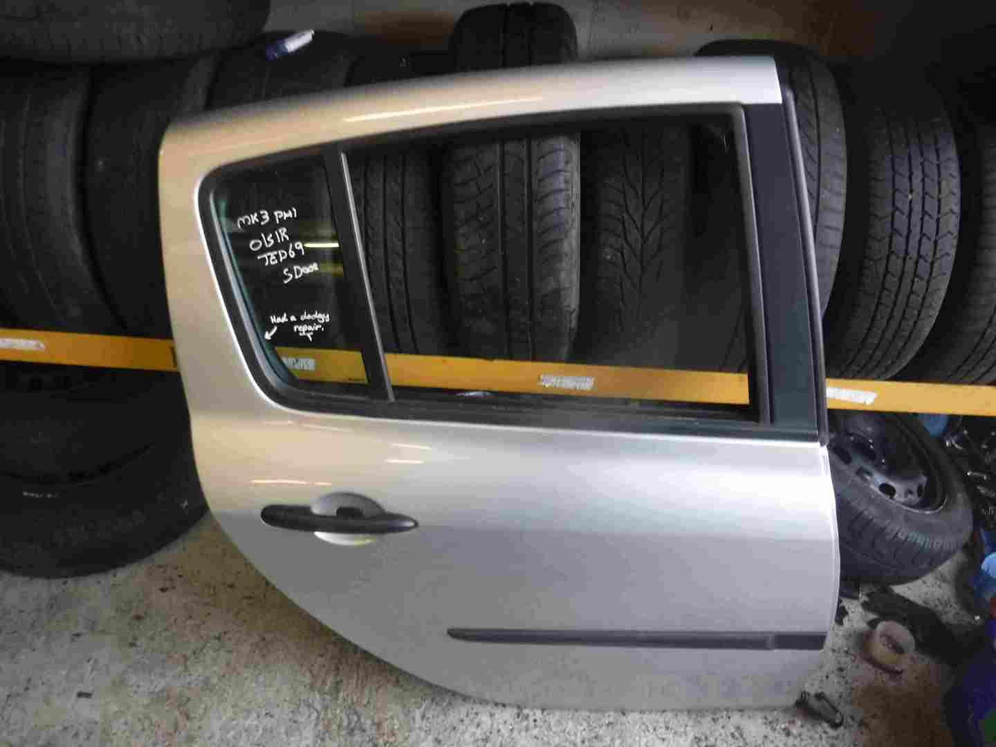 Renault Clio MK3 2005-2012 Drivers OSR Rear Door Silver TED69
