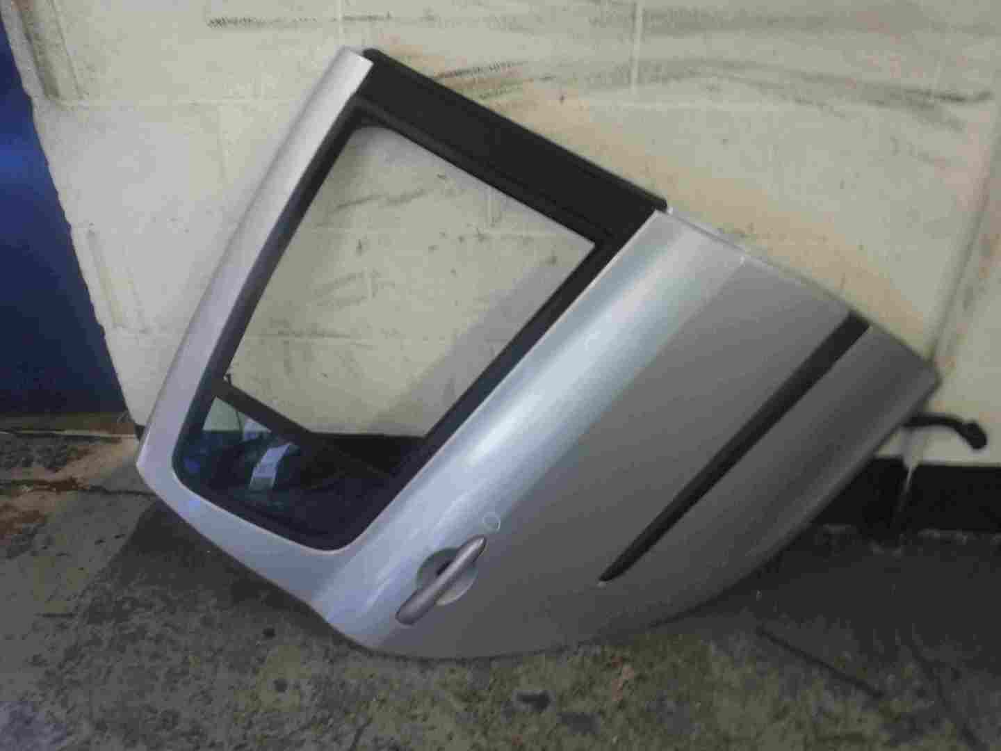 Renault Clio MK3 2005-2012 Drivers OSR Rear Door Silver TED69 5dr
