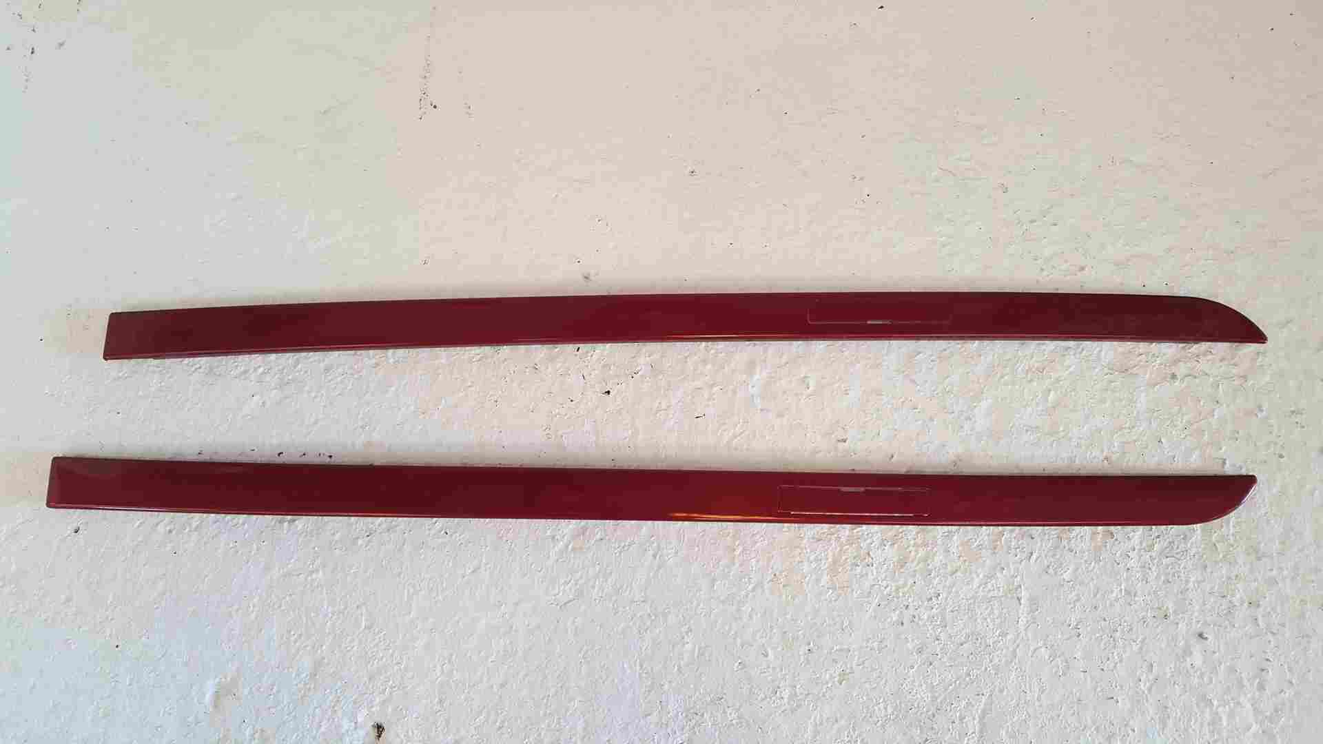 Thumb 2 Renault Clio MK3 2005-2012 Drivers Os Roof Insert Trim Rack Cover Red TENNJ