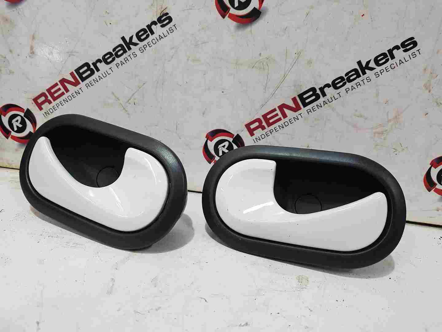 Renault Clio MK3 2005-2012 Drivers Passenger Ns Os White Door Handles