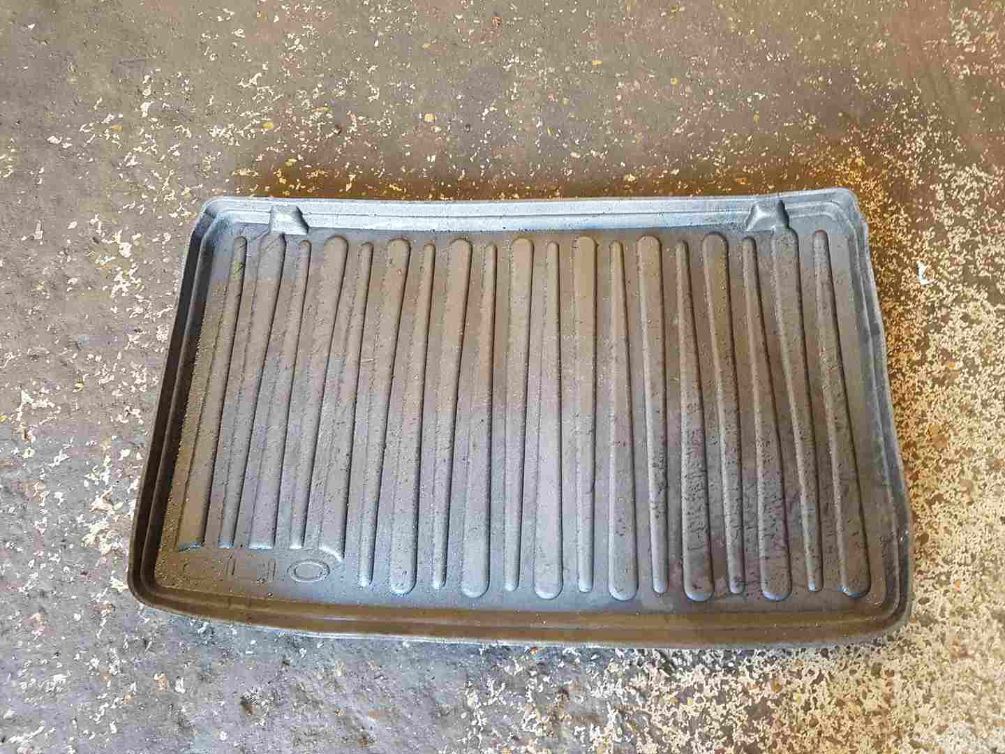 Renault Clio MK3 2005-2012 Foam Boot Liner Tray Cover Anti Slip  7711426649