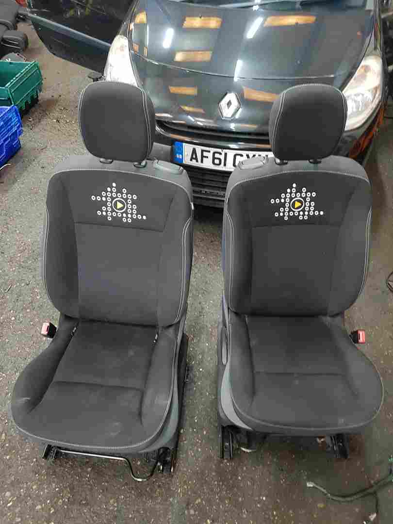 Renault Clio MK3 2005-2012 Front Seats Cloth I Music Chairs 3Door