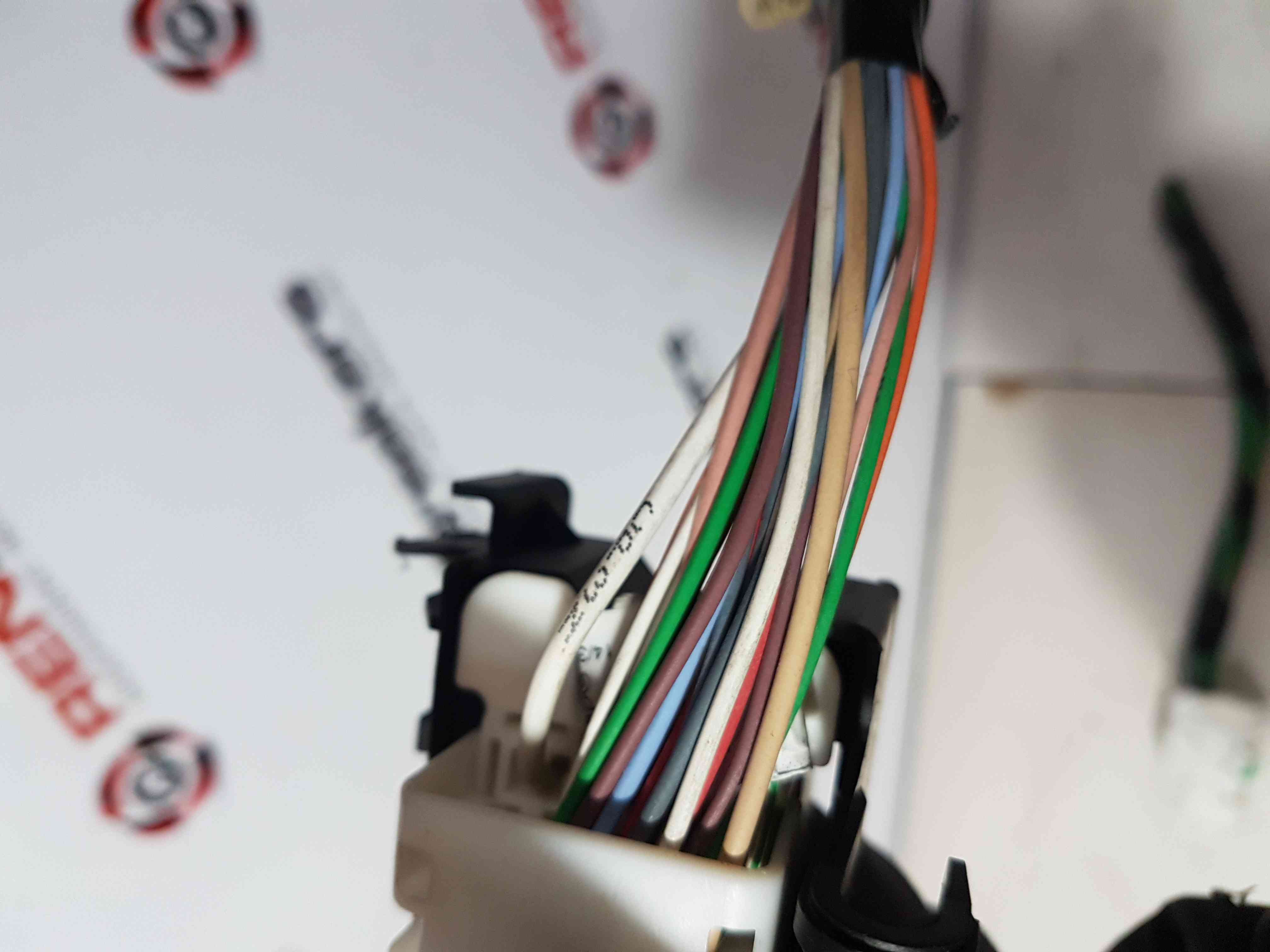 Thumb 5 Renault Clio MK3 2005-2012 Front To Back Passenger NSF Loom Plug Connector 3Dr