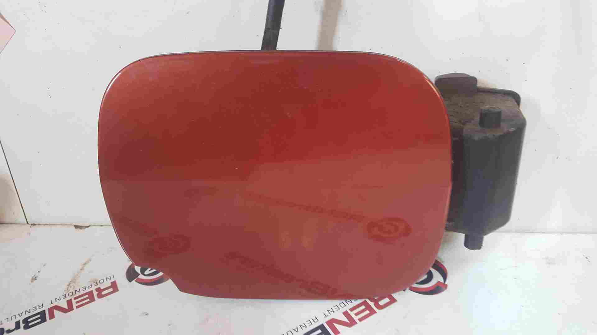 Thumb 3 Renault Clio MK3 2005-2012 Fuel CAP Flap + Hinges RED Teb76 8200389403