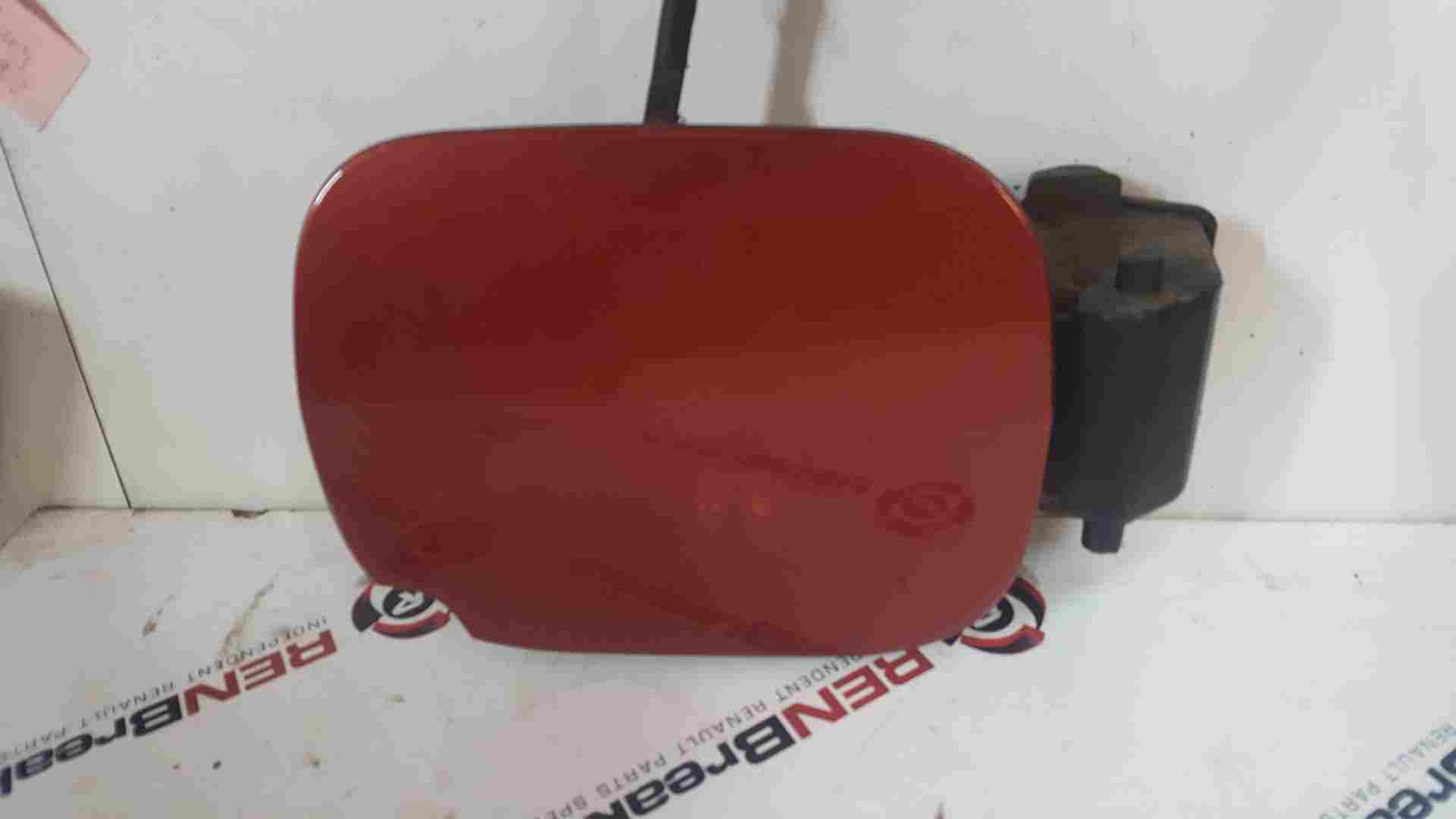 Thumb 5 Renault Clio MK3 2005-2012 Fuel CAP Flap + Hinges RED Teb76 8200389403