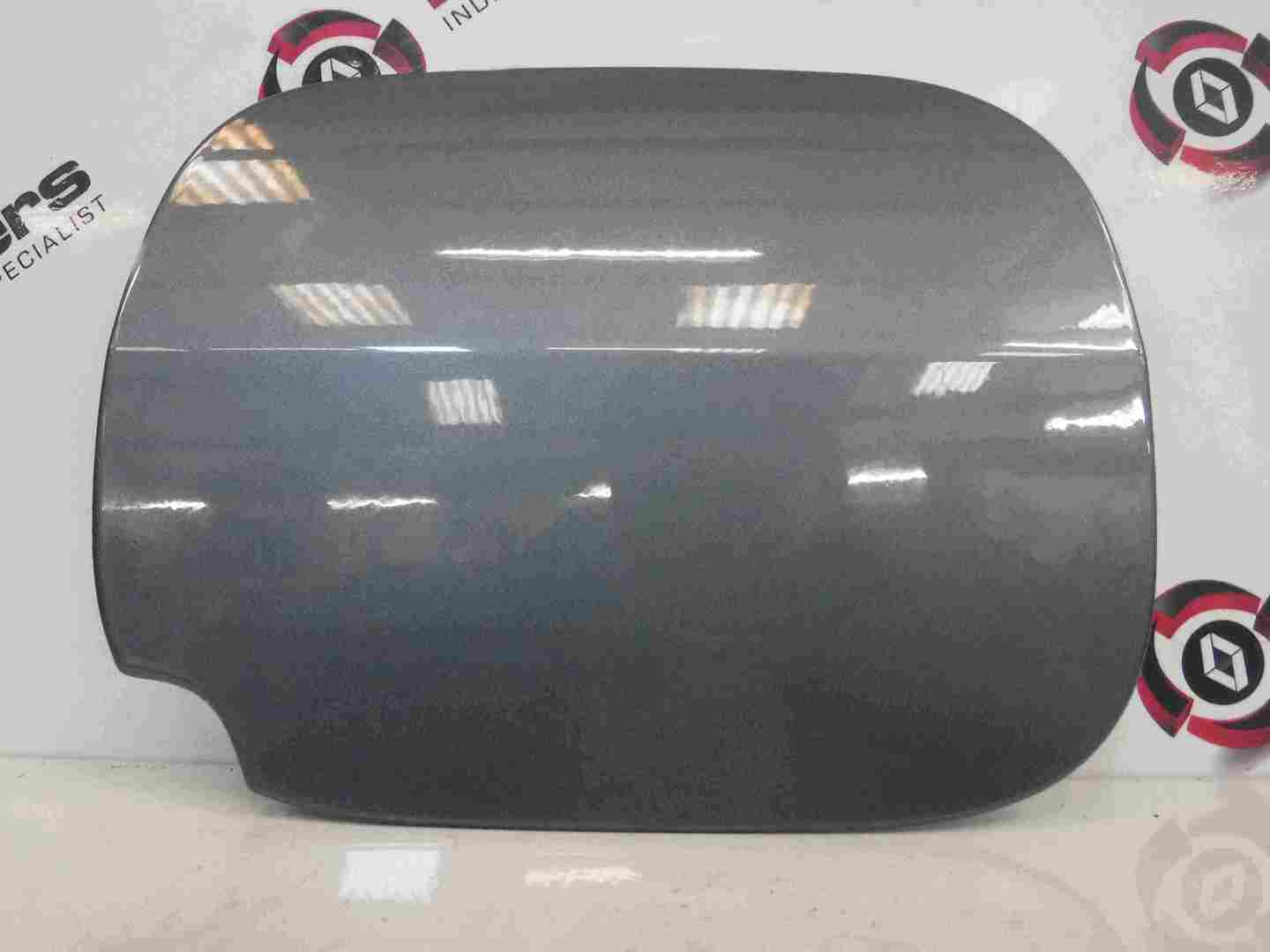 Renault Clio MK3 2005-2012 Fuel Flap Cover Purple Blue TEJ47  8200290088