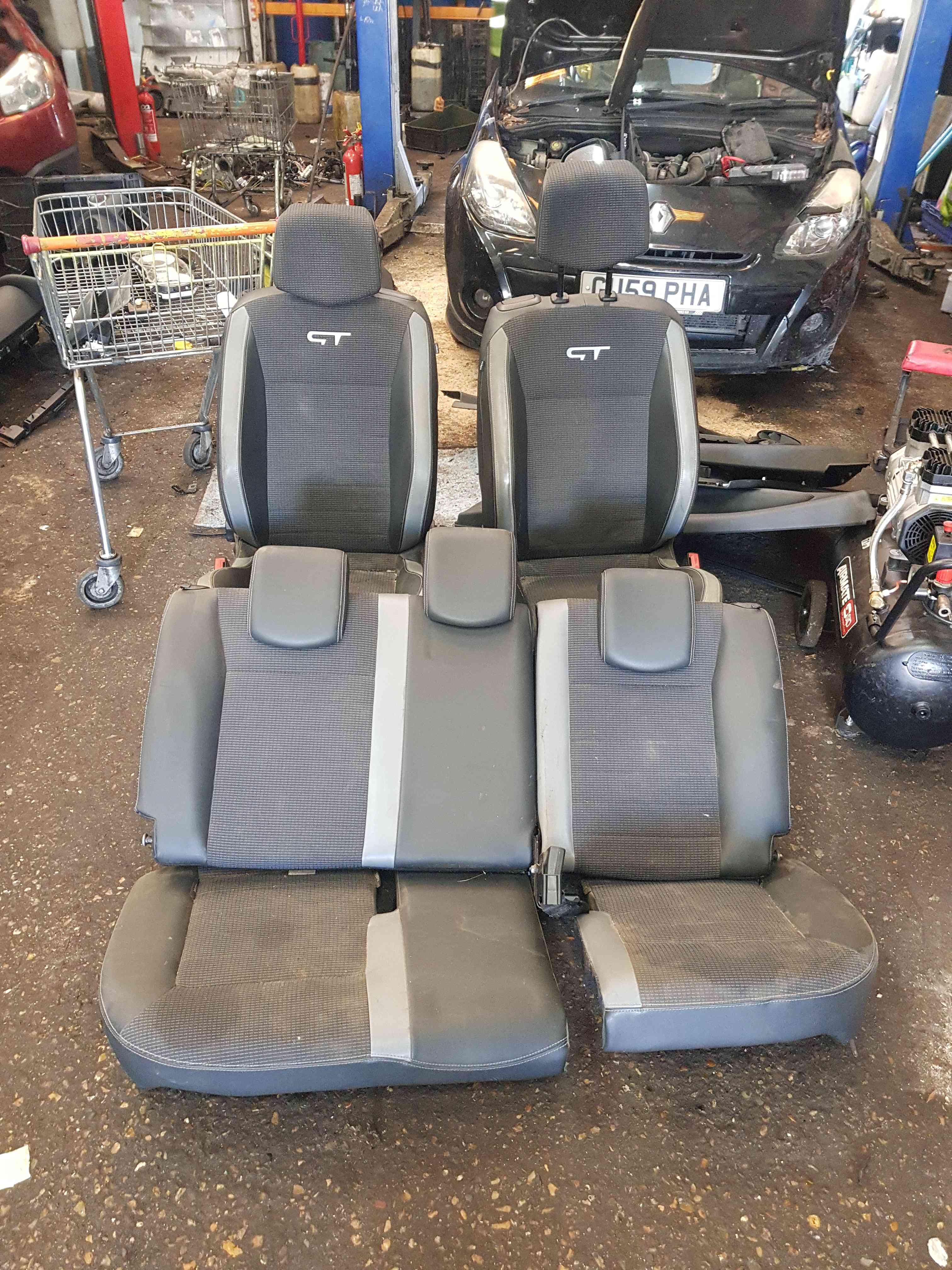 Thumb 2 Renault Clio MK3 2005-2012 Gt Interior SET Chairs Seats Door Cards Bench 3Dr