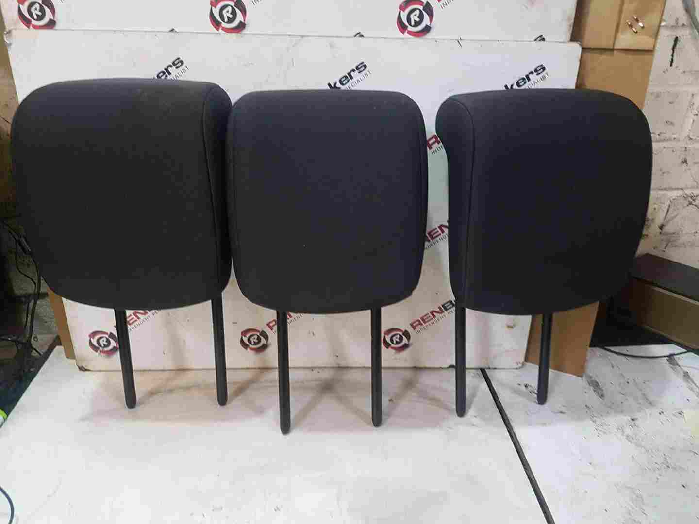 Thumb 5 Renault Clio MK3 2005-2012 Headrest Rear Back ROW Seat Head Rest Fabric X3