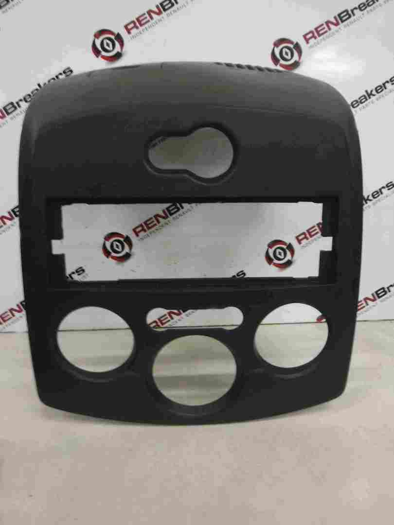 Renault Clio MK3 2005-2012 Heater Controls Cd Surround Plastic Black Plain