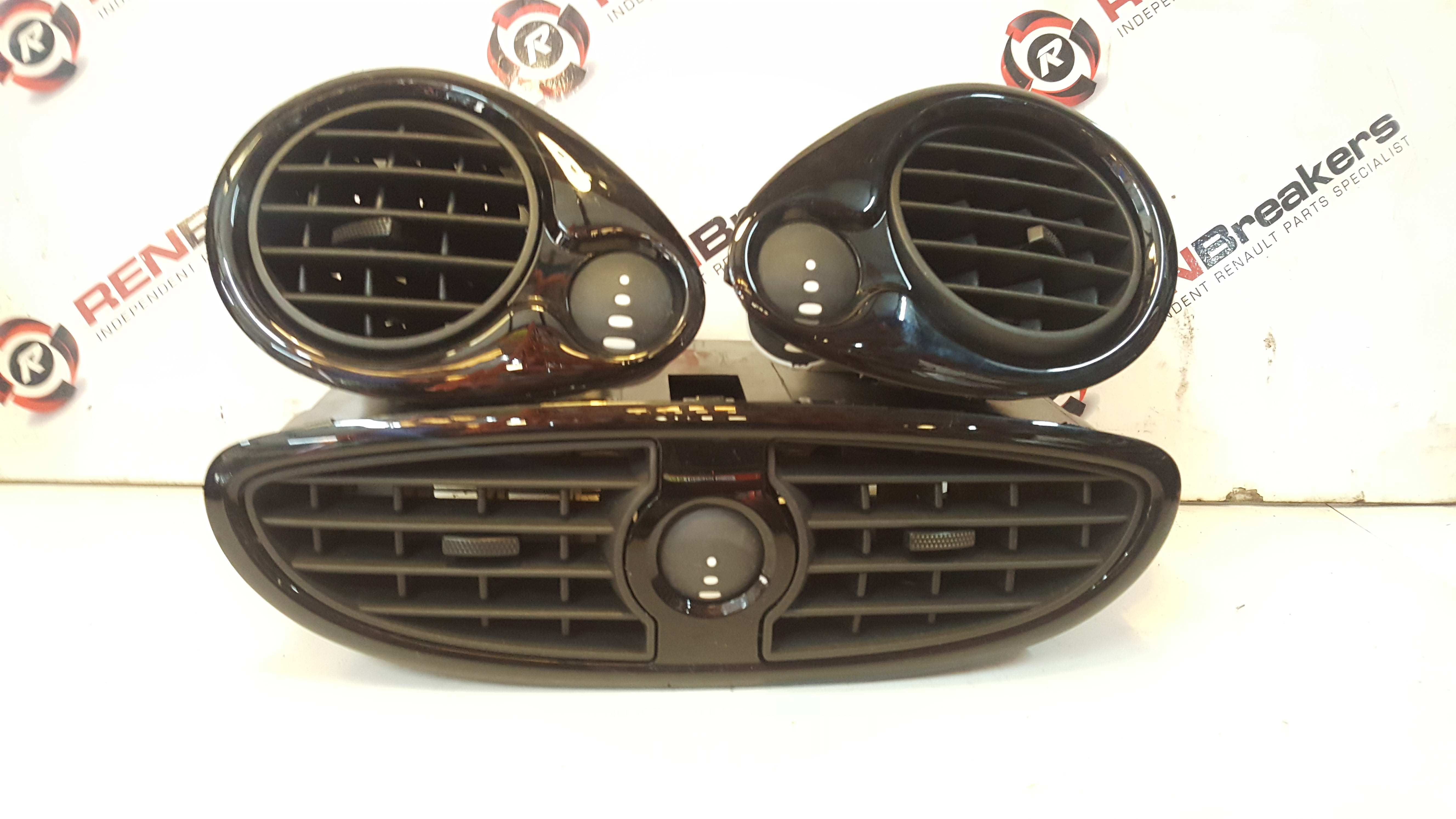 Renault Clio MK3 2005-2012 Heater Vents SET Gloss Black