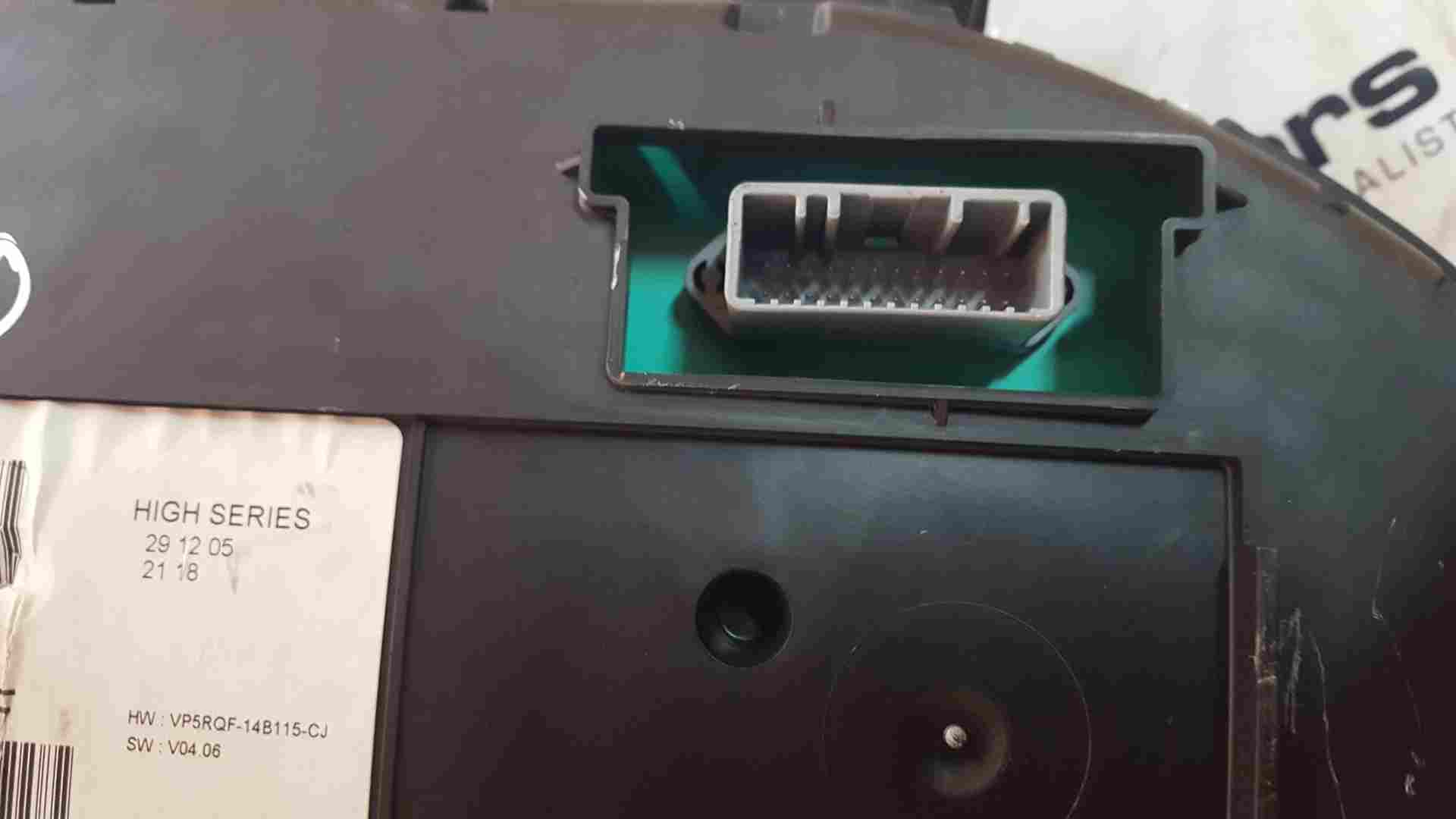 Thumb 7 Renault Clio MK3 2005-2012 Instrument Panel Clocks Dials Gauges Automatic 