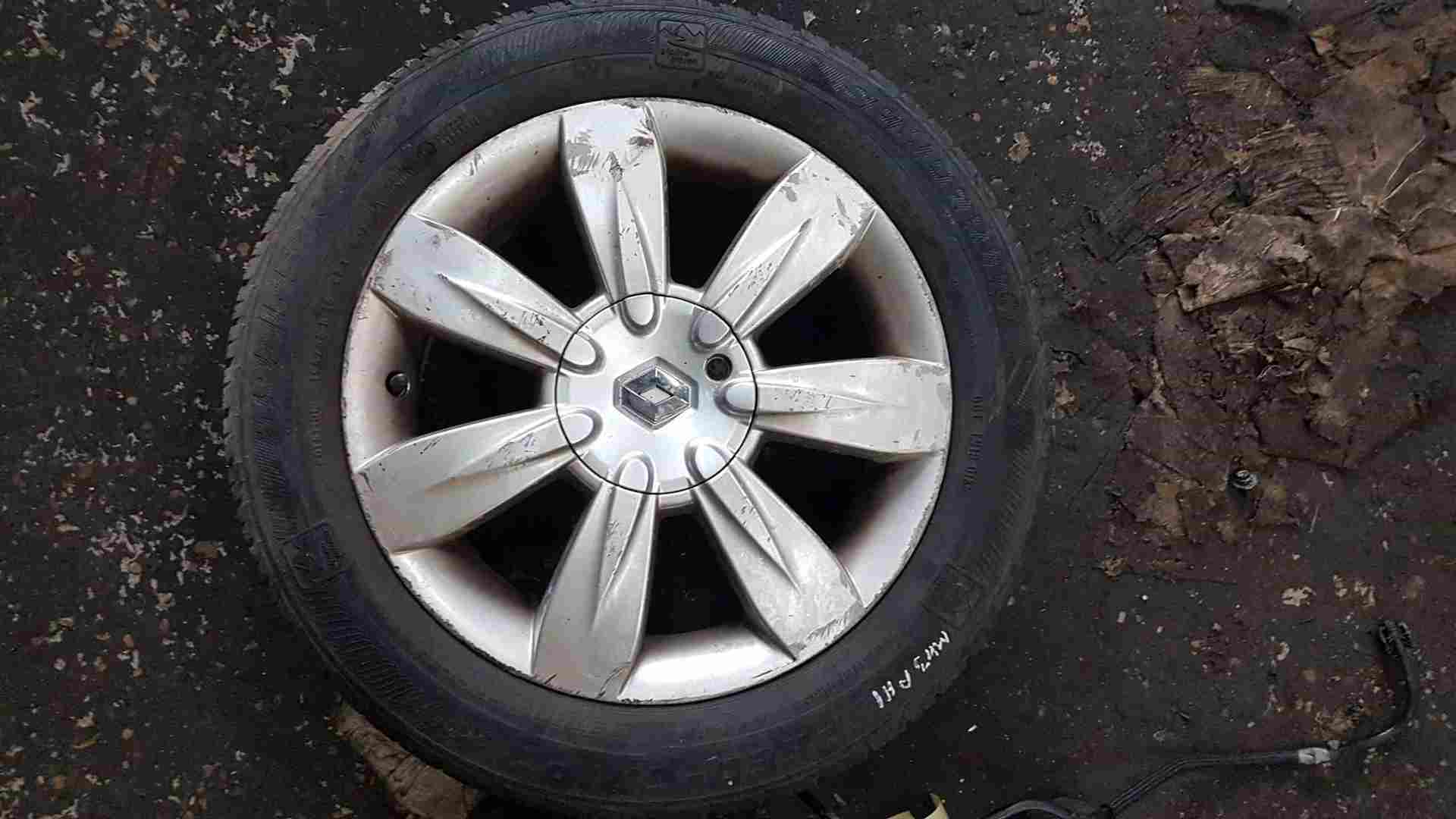 Renault Clio MK3 2005-2012 Lyria Alloy Wheel + Tyre 195 50 16 5Mm Tread 3/5