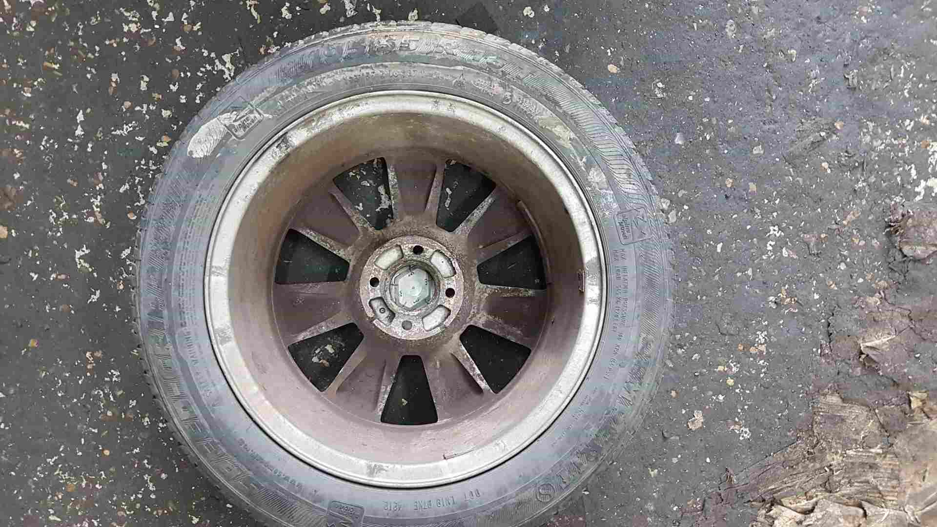 Thumb 5 Renault Clio MK3 2005-2012 Lyria Alloy Wheel + Tyre 195 50 16 5Mm Tread 3/5