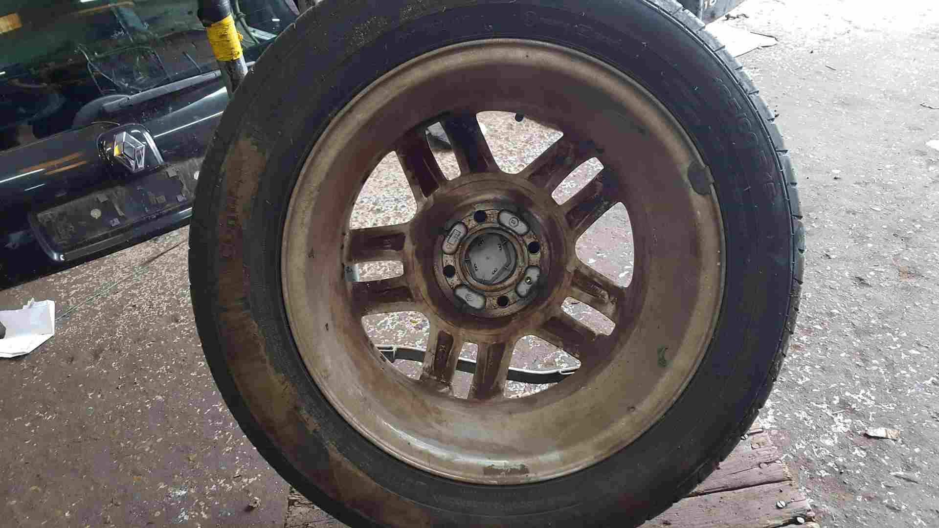 Thumb 6 Renault Clio MK3 2005-2012 Mahonia Alloy Wheel 15Inch 4/5 8200317802
