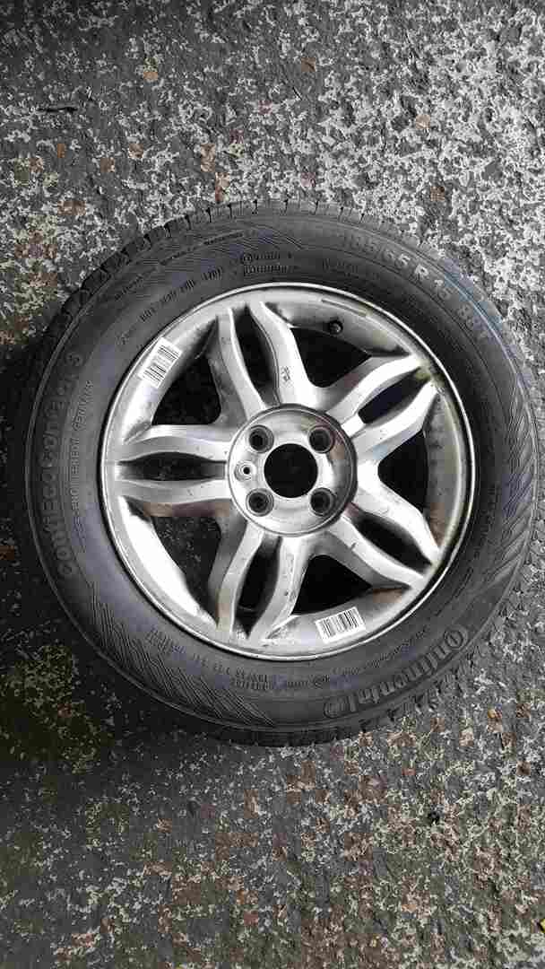 Renault Clio MK3 2005-2012 Mahonia Alloy Wheel 15inch + Tyre 185 65 15 6mm