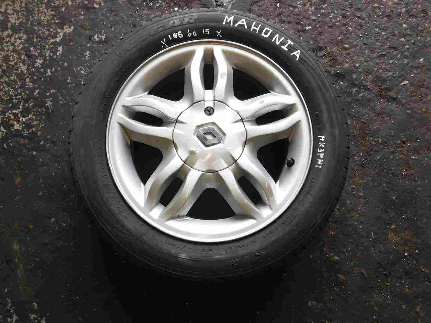 Renault Clio MK3 2005-2012 Mahonia Alloy Wheel 15inch