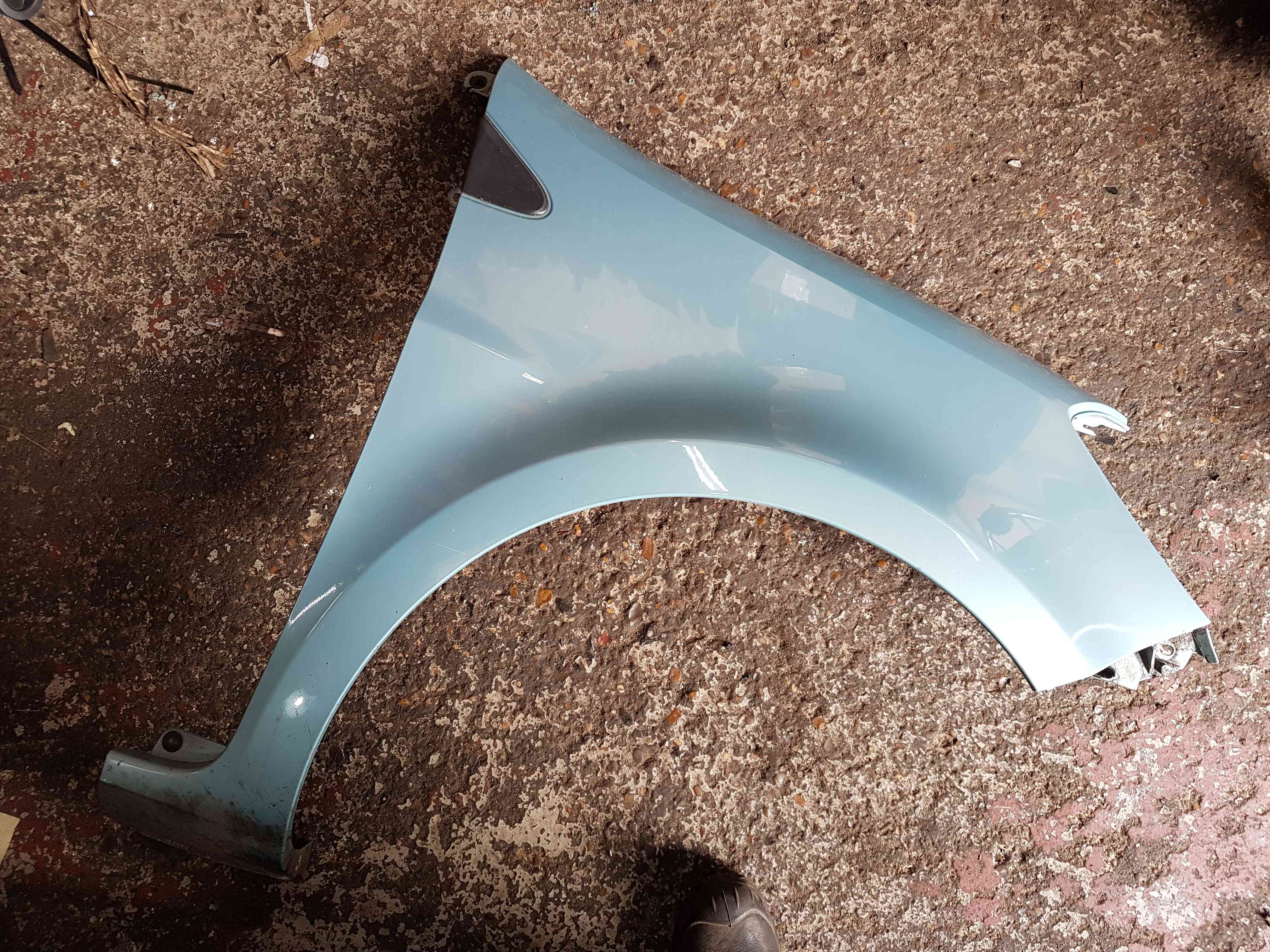 Renault Clio MK3 2005-2012 OSF Os Wing Panel Blue Ternk 195 16Inch Wheels