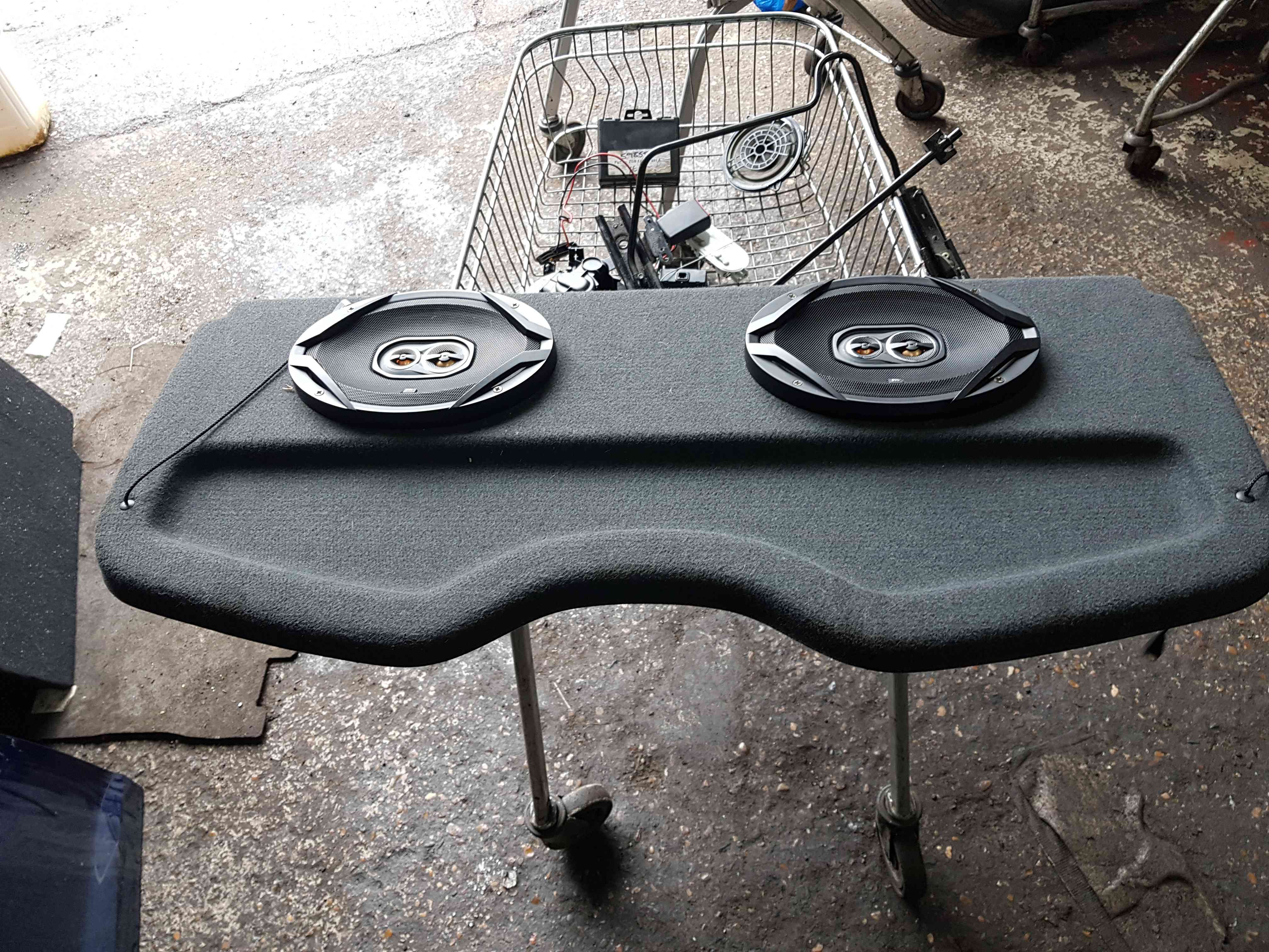 Thumb 10 Renault Clio MK3 2005-2012 Parcel Shelf Load Cover +  JBL Speakers Gx963