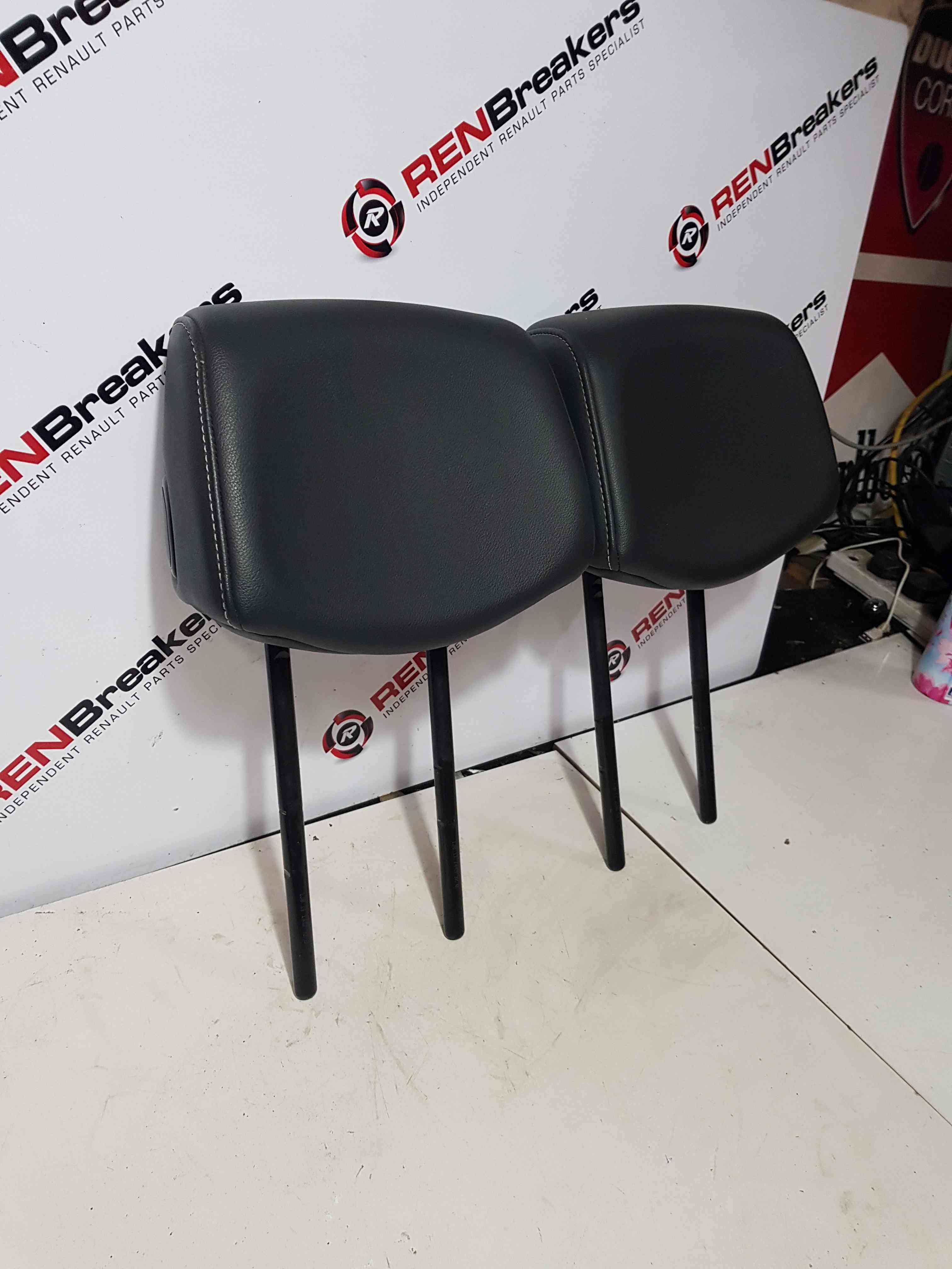 Thumb 3 Renault Clio MK3 2005-2012 Passenger Drivers Front Headrest Leather X2