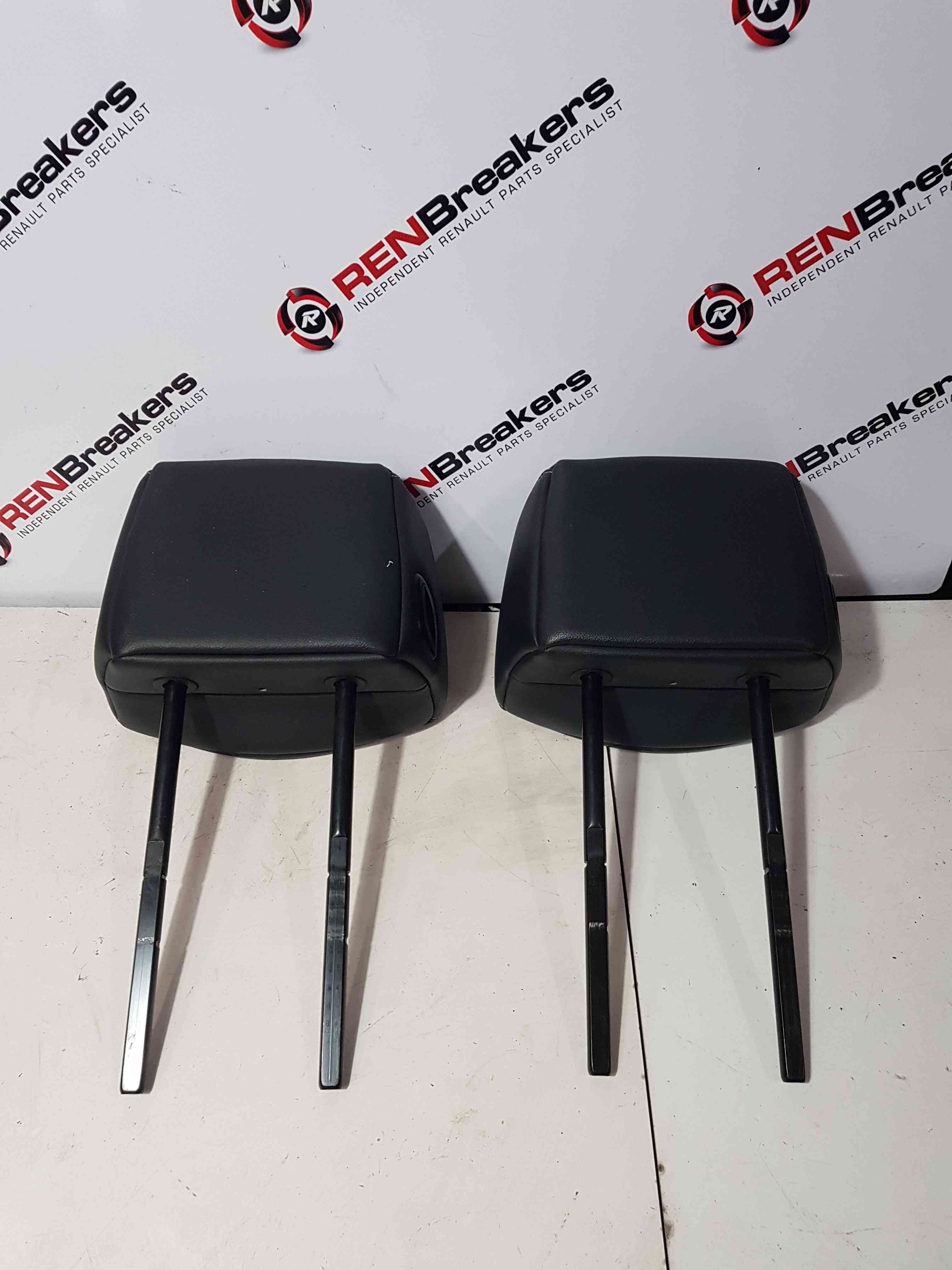 Thumb 7 Renault Clio MK3 2005-2012 Passenger Drivers Front Headrest Leather X2