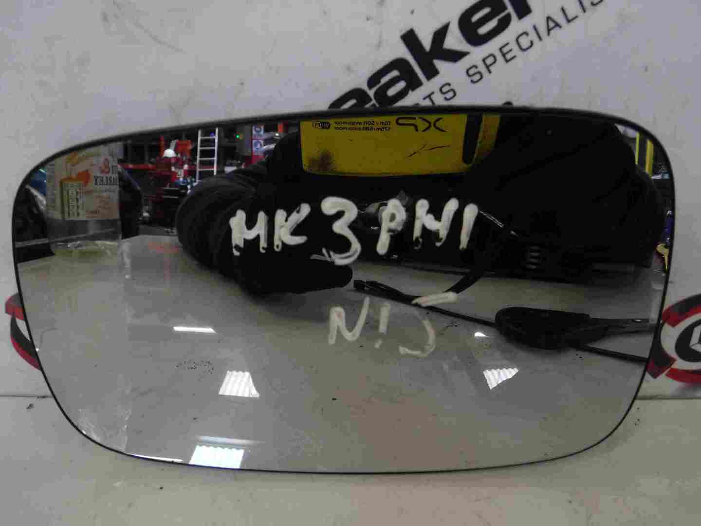 Renault Clio MK3 2005-2012 Passenger NS Wing Mirror Glass Heated