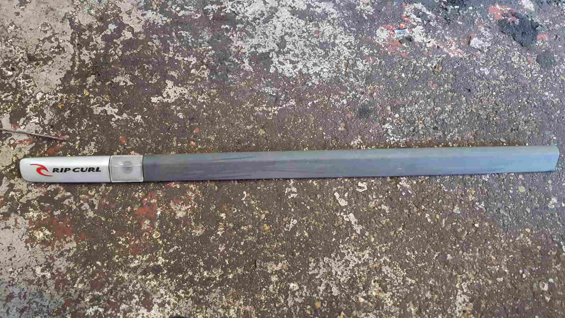 Thumb 2 Renault Clio MK3 2005-2012 Passenger NSF Front Door Moulding Trim 5Dr RIP Curl