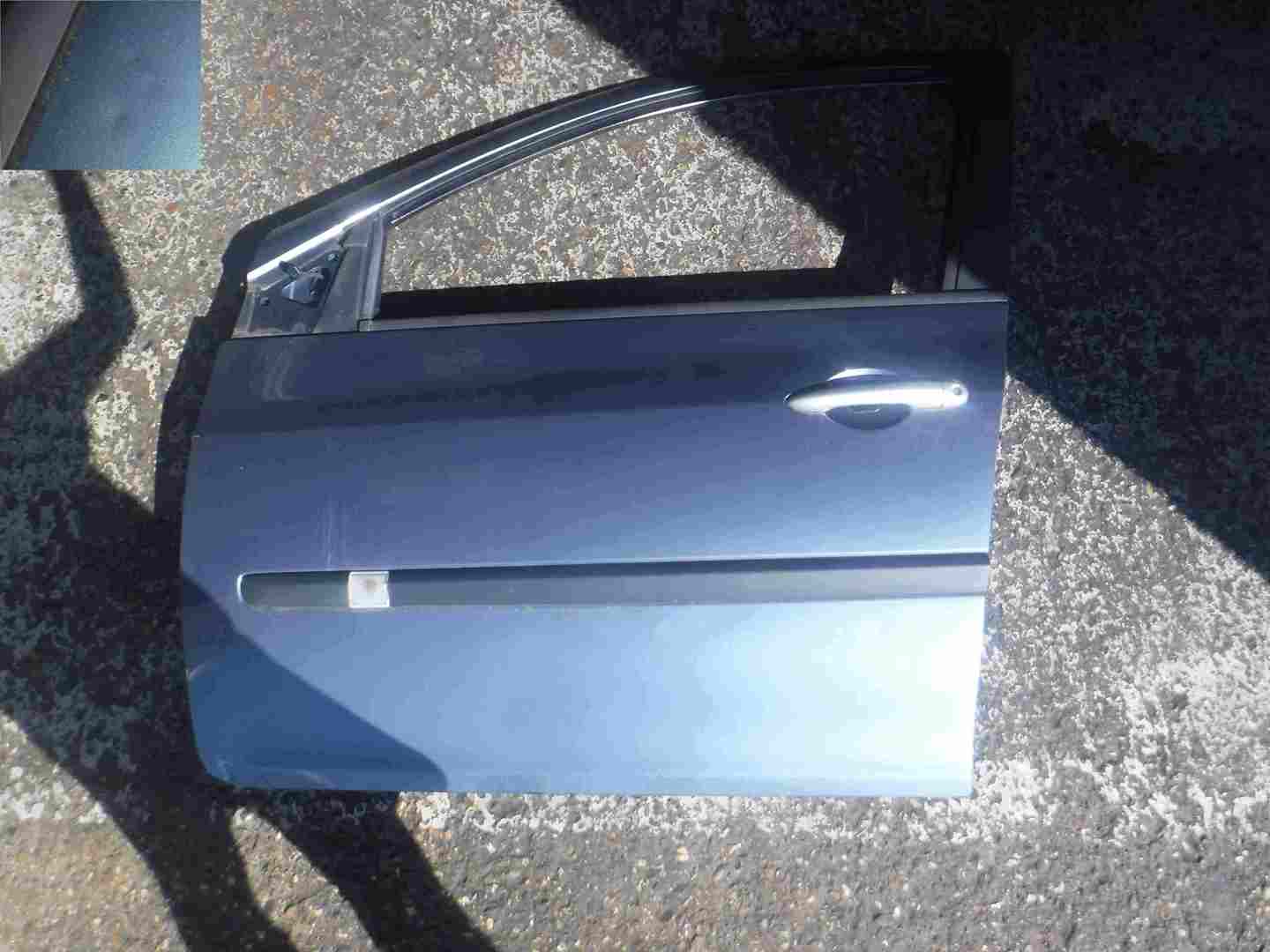 Renault Clio MK3 2005-2012 Passenger NSF Front Door Purple Blue TEJ47 5dr