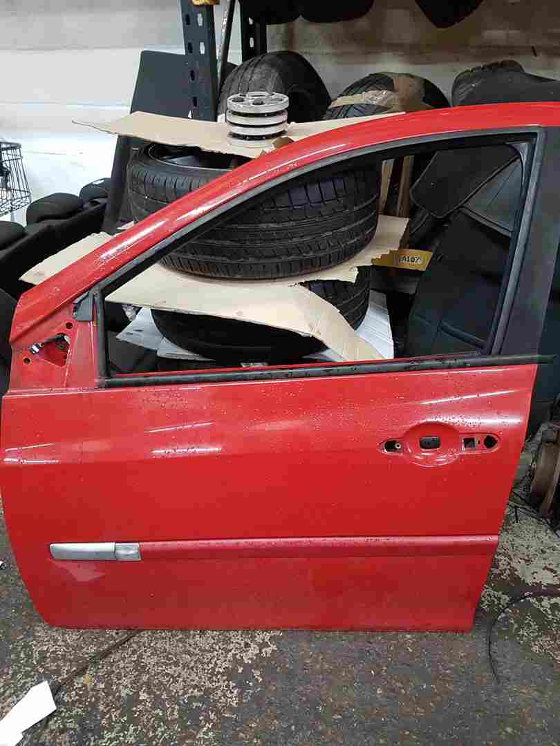 Renault Clio MK3 2005-2012 Passenger NSF Front Door RED 727 5Door