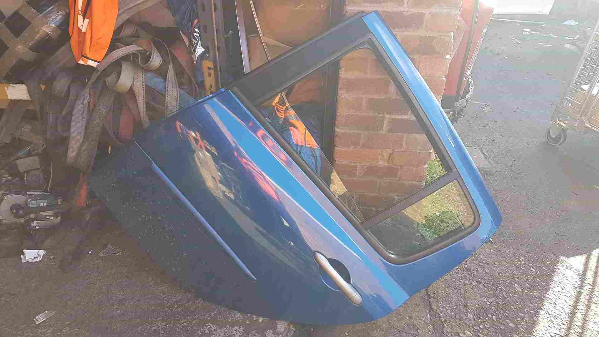 Thumb 2 Renault Clio MK3 2005-2012 Passenger NSR Rear Door Blue Terna